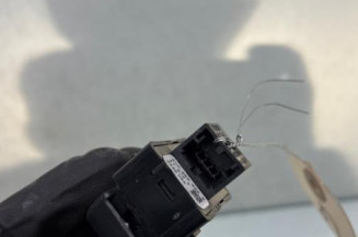 Interrupteur de leve vitre avant droit AUDI Q2