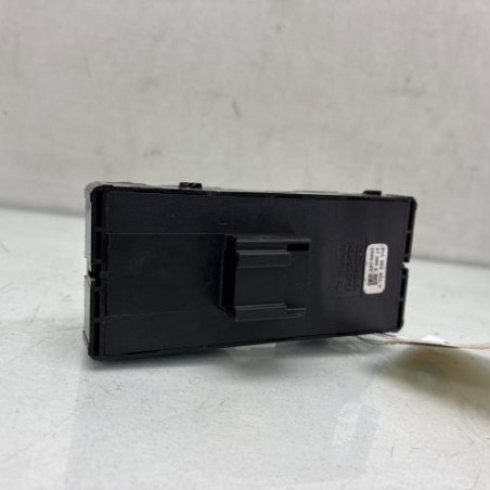 Interrupteur de leve vitre avant gauche AUDI Q2