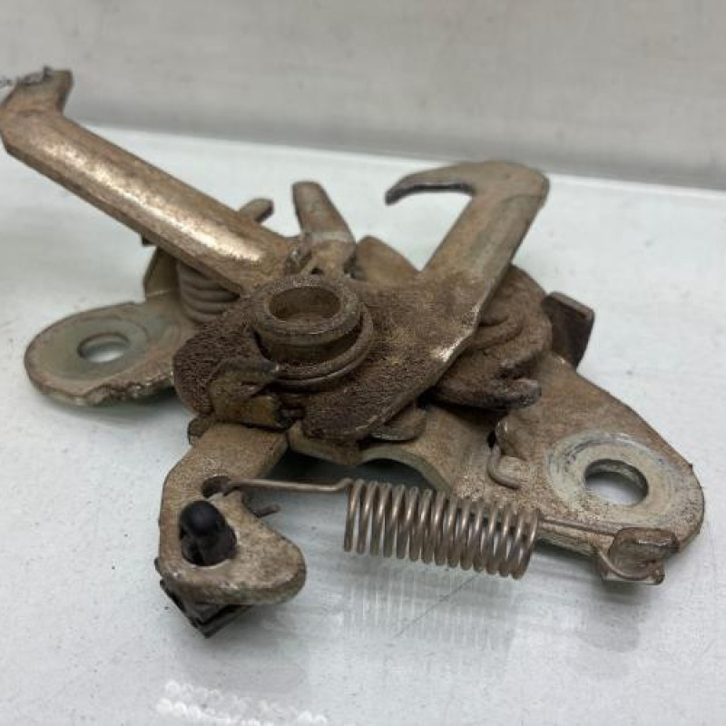 Fermeture de capot CITROEN BERLINGO 2 Photo n°3