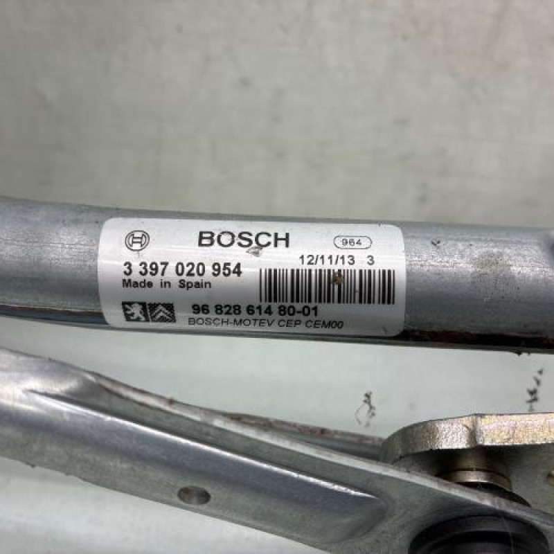 Moteur essuie glace avant CITROEN BERLINGO 2 Photo n°6