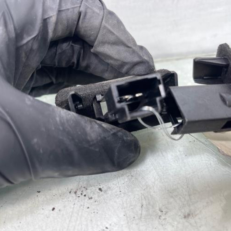 Eclairage de plaque PEUGEOT 207 Photo n°3