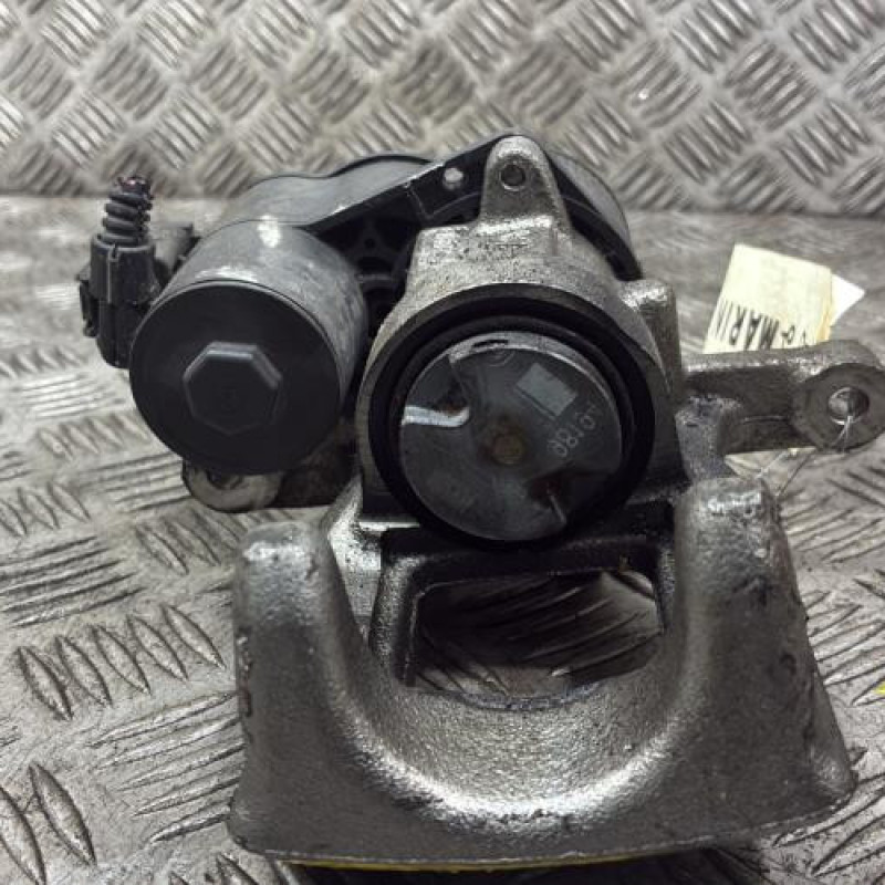 Etrier arriere droit (freinage) CITROEN C5 AIRCROSS Photo n°4