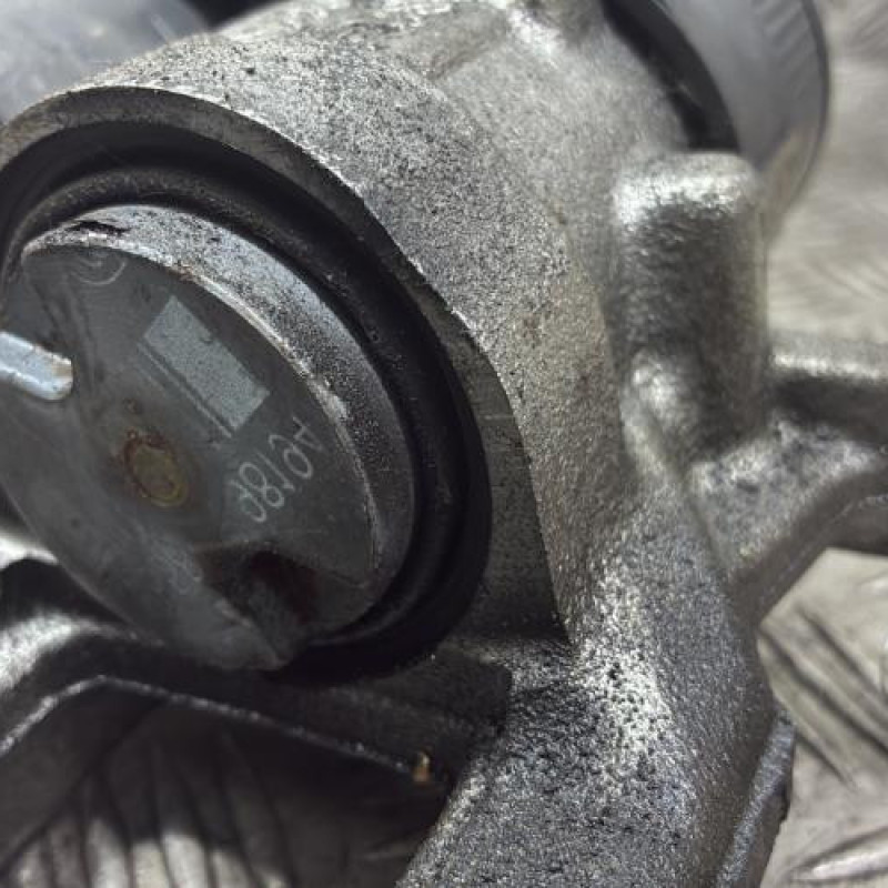 Etrier arriere droit (freinage) CITROEN C5 AIRCROSS Photo n°5