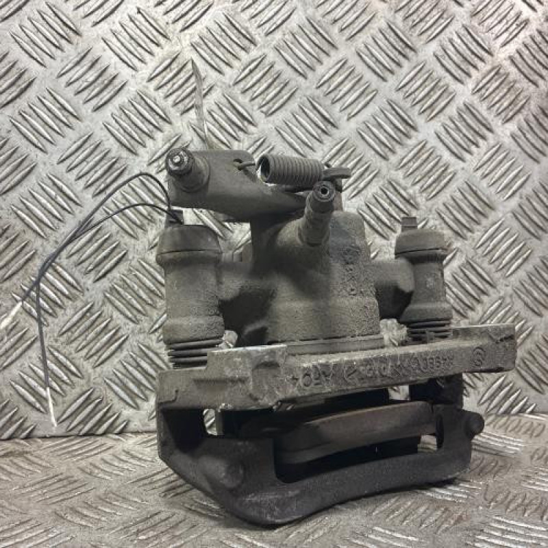 Etrier arriere gauche (freinage) RENAULT MASTER 3 Photo n°3