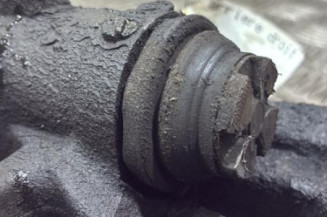 Etrier arriere droit (freinage) RENAULT MEGANE 2