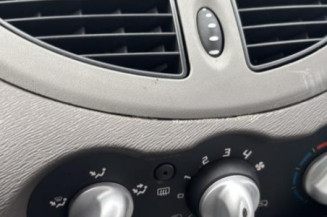 Custode arriere gauche RENAULT TWINGO 2