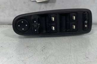 Interrupteur de leve vitre avant gauche CITROEN C4 PICASSO 1 Photo n°1