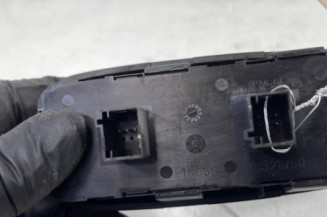 Interrupteur de leve vitre avant gauche CITROEN C4 PICASSO 1