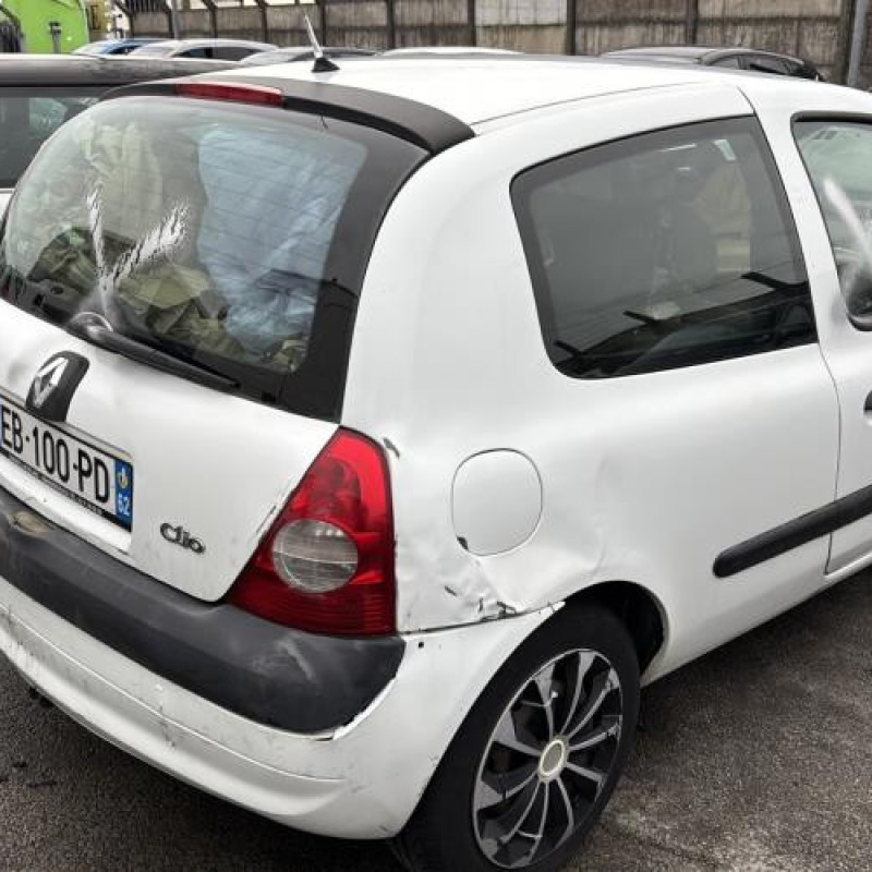Leve vitre electrique avant gauche RENAULT CLIO 2 Photo n°8