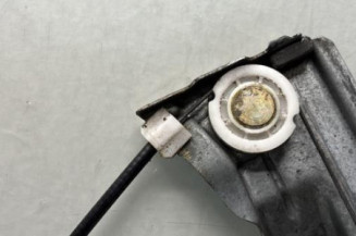 Leve vitre electrique avant gauche RENAULT CLIO 3