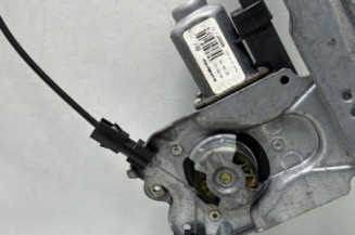 Leve vitre electrique avant gauche RENAULT CLIO 3