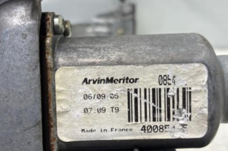 Leve vitre electrique avant gauche RENAULT CLIO 3