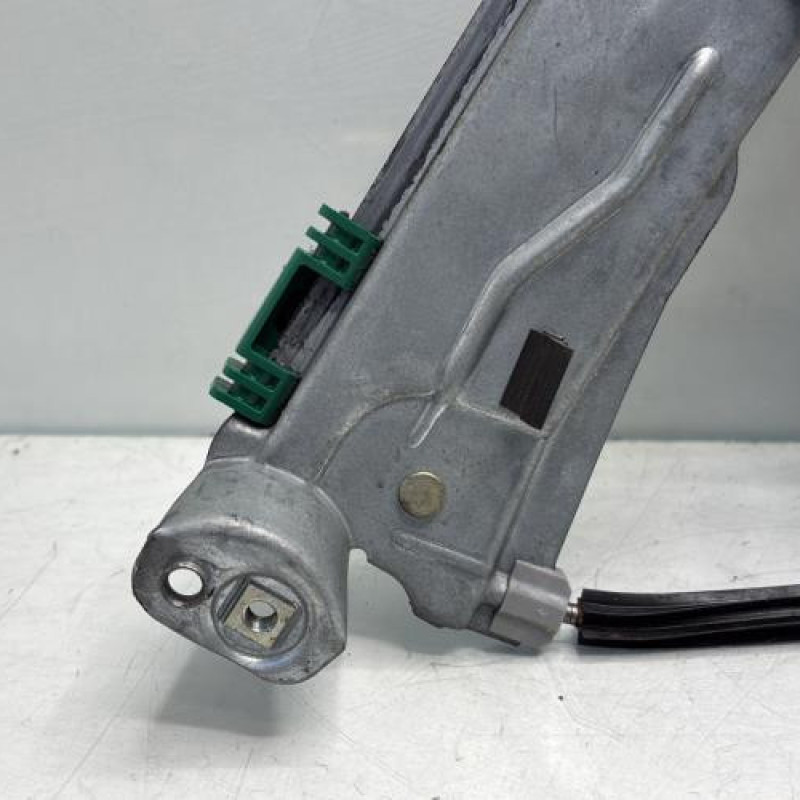 Leve vitre electrique avant gauche RENAULT CLIO 3 Photo n°13