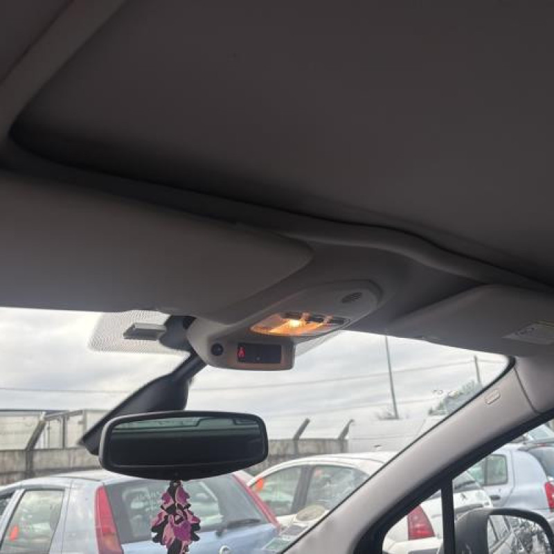 Custode arriere droit PEUGEOT 3008 1 Photo n°20