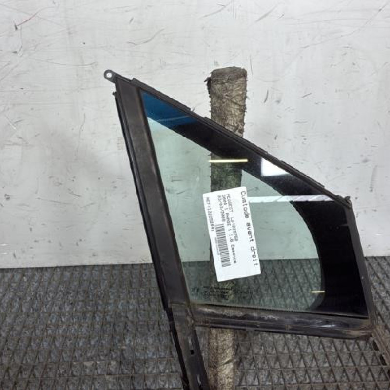 Custode avant droit (porte) PEUGEOT 3008 1 Photo n°1