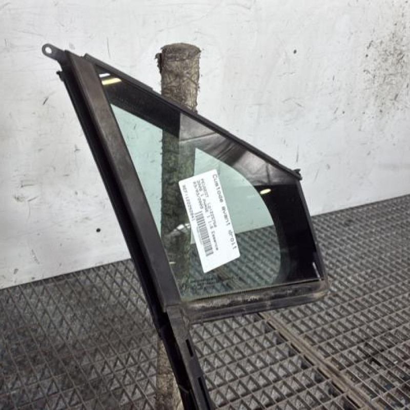 Custode avant droit (porte) PEUGEOT 3008 1 Photo n°3