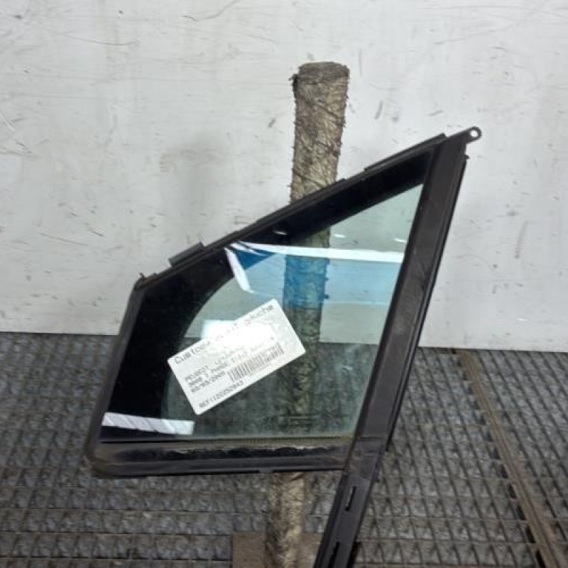 Custode avant gauche (porte) PEUGEOT 3008 1 Photo n°1