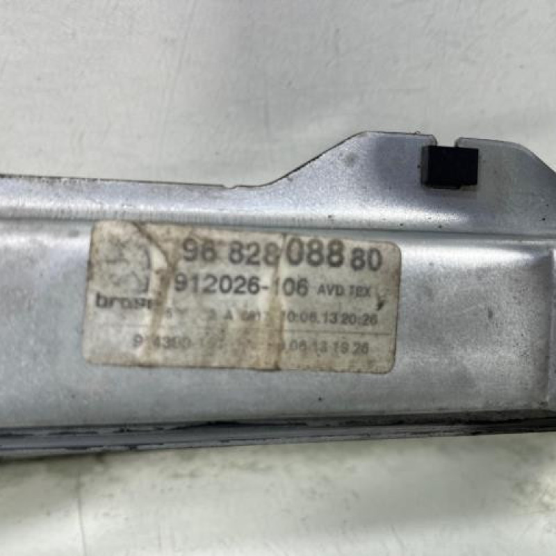 Leve vitre electrique avant droit PEUGEOT 3008 1 Photo n°5