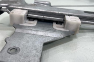 Leve vitre electrique avant droit PEUGEOT 3008 1