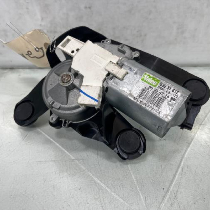 Moteur essuie glace arriere PEUGEOT 3008 1 Photo n°3