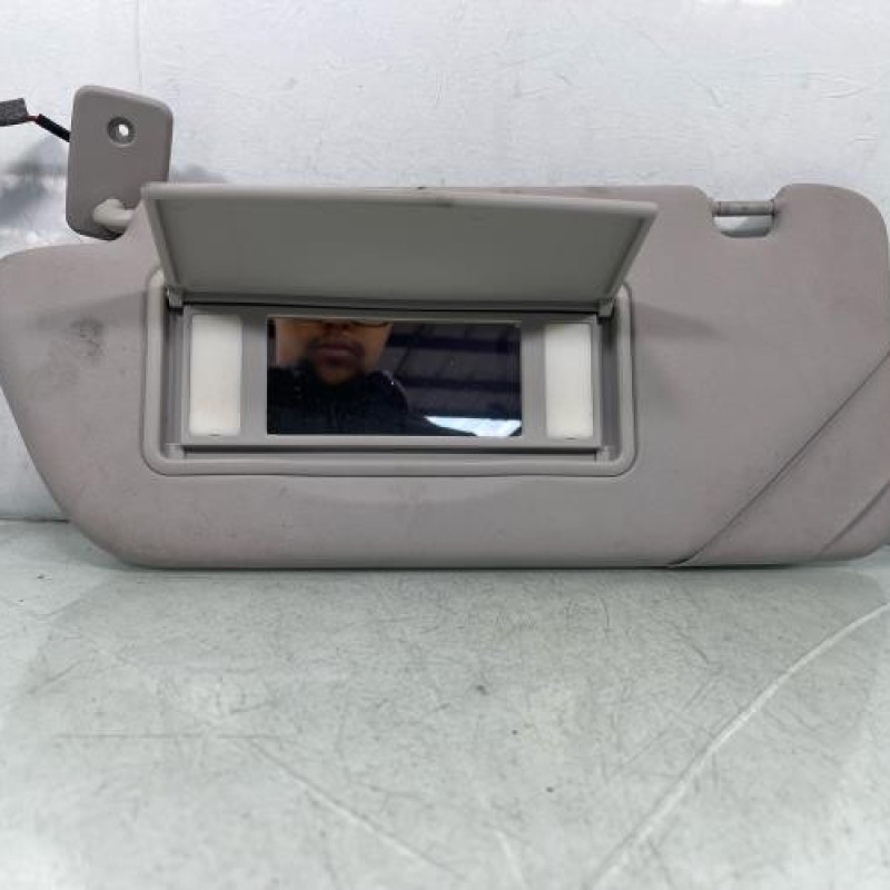 Pare soleil gauche PEUGEOT 3008 1 Photo n°2