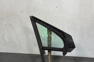 Custode avant gauche (porte) PEUGEOT 208 1