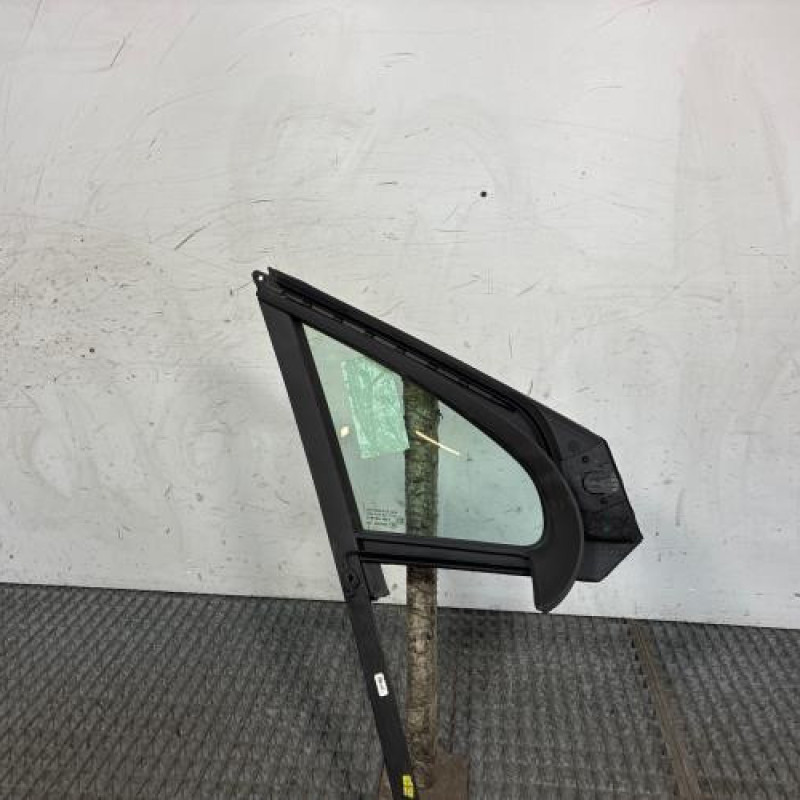 Custode avant gauche (porte) PEUGEOT 208 1 Photo n°3