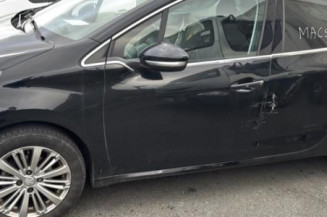 Custode avant gauche (porte) PEUGEOT 208 1