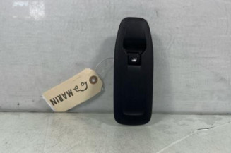 Interrupteur de leve vitre avant droit PEUGEOT 208 1 Photo n°1