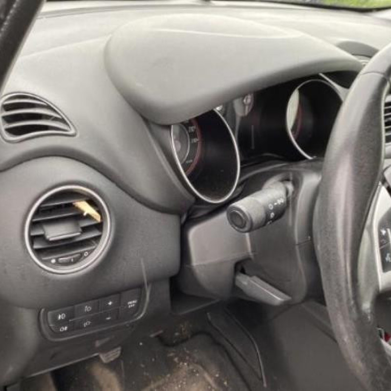 Leve vitre electrique avant gauche FIAT PUNTO EVO 3 Photo n°13