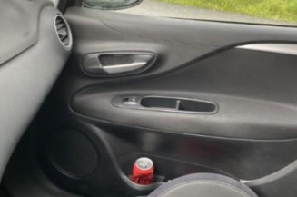 Leve vitre mecanique arriere gauche FIAT PUNTO EVO 3