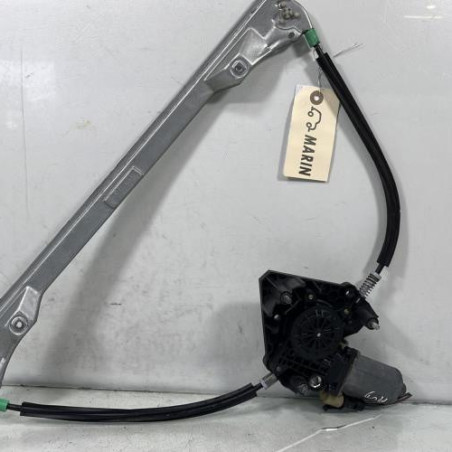 Leve vitre electrique avant droit RENAULT CLIO 2 Photo n°1
