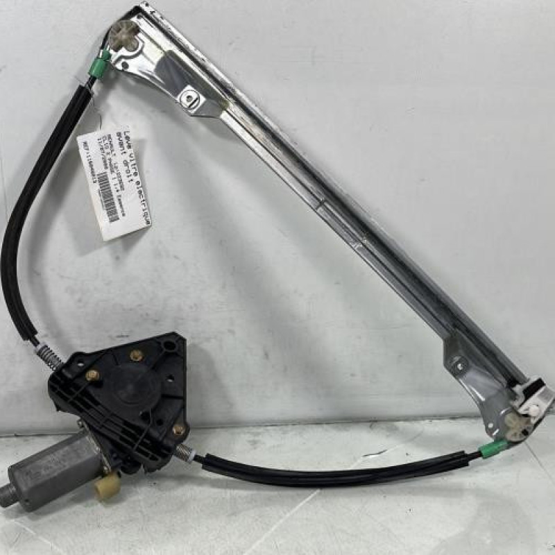 Leve vitre electrique avant droit RENAULT CLIO 2 Photo n°2
