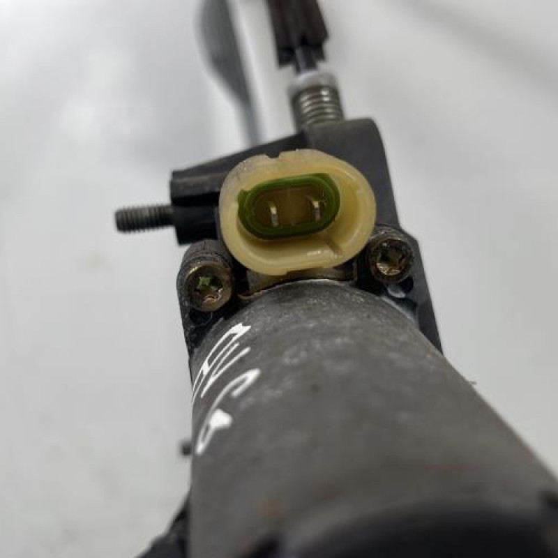 Leve vitre electrique avant gauche RENAULT CLIO 2 Photo n°3