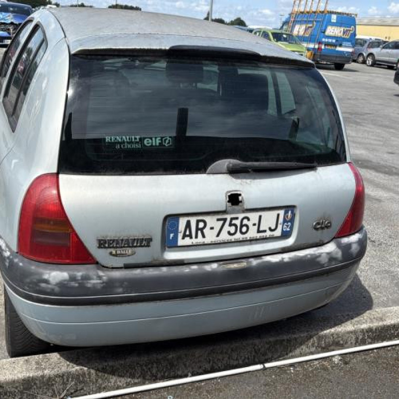 Leve vitre electrique avant gauche RENAULT CLIO 2 Photo n°8