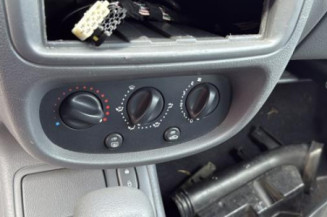 Leve vitre electrique avant gauche RENAULT CLIO 2