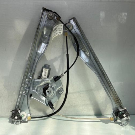 Leve vitre electrique avant droit RENAULT CLIO 3 Photo n°1
