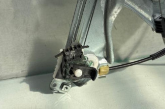 Leve vitre electrique avant droit RENAULT CLIO 3