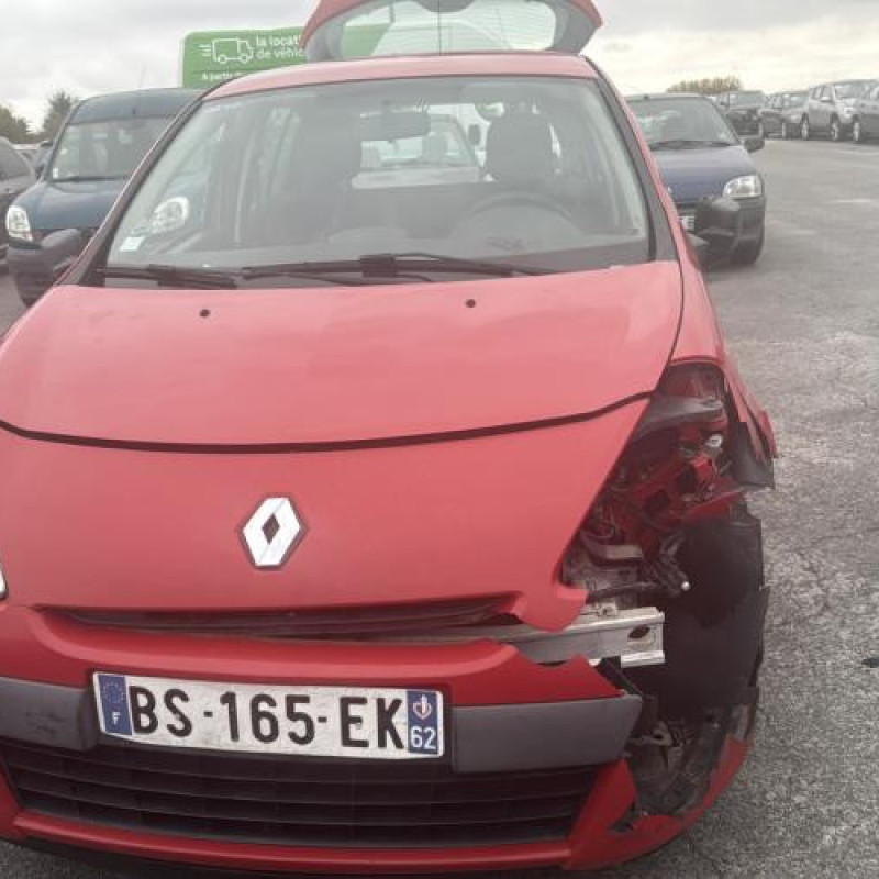 Moteur essuie glace avant RENAULT CLIO 3 Photo n°15