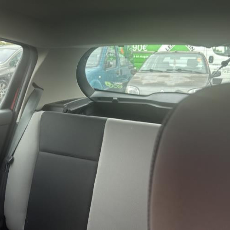 Moteur essuie glace avant RENAULT CLIO 3 Photo n°19