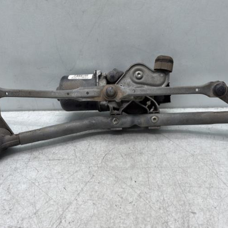 Moteur essuie glace avant RENAULT CLIO 3 Photo n°1