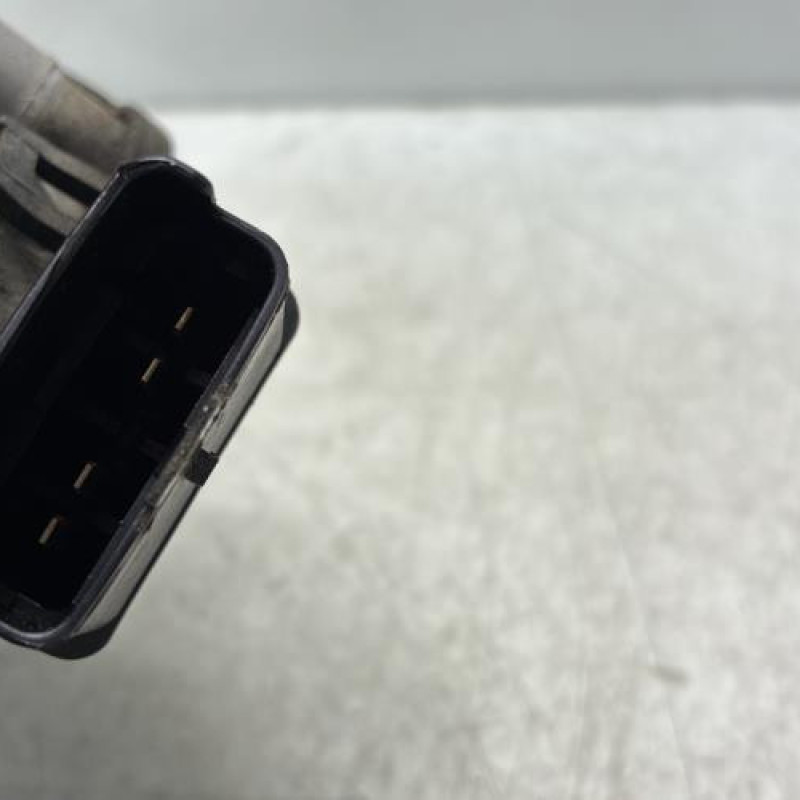 Moteur essuie glace avant RENAULT CLIO 3 Photo n°12