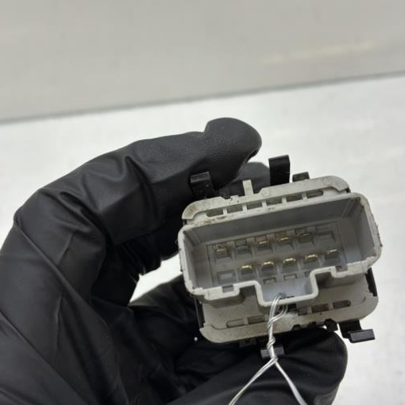 Interrupteur de leve vitre avant gauche RENAULT MEGANE 2 Photo n°2