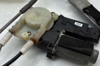 Leve vitre electrique avant gauche RENAULT MEGANE 2