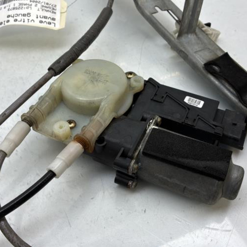 Leve vitre electrique avant gauche RENAULT MEGANE 2 Photo n°4