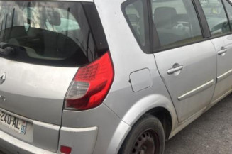 Custode arriere droit RENAULT SCENIC 2