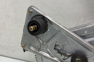 Leve vitre mecanique avant droit RENAULT TWINGO 1