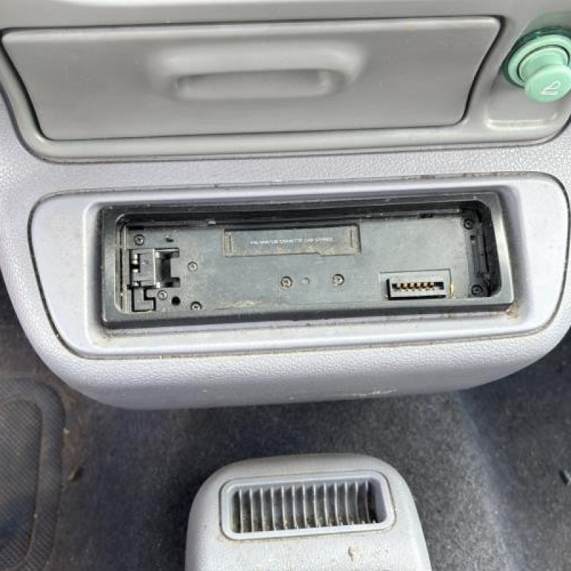 Moteur essuie glace avant RENAULT TWINGO 1 Photo n°19