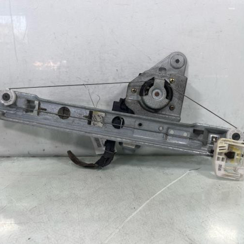 Leve vitre electrique arriere gauche RENAULT MEGANE 2 Photo n°3