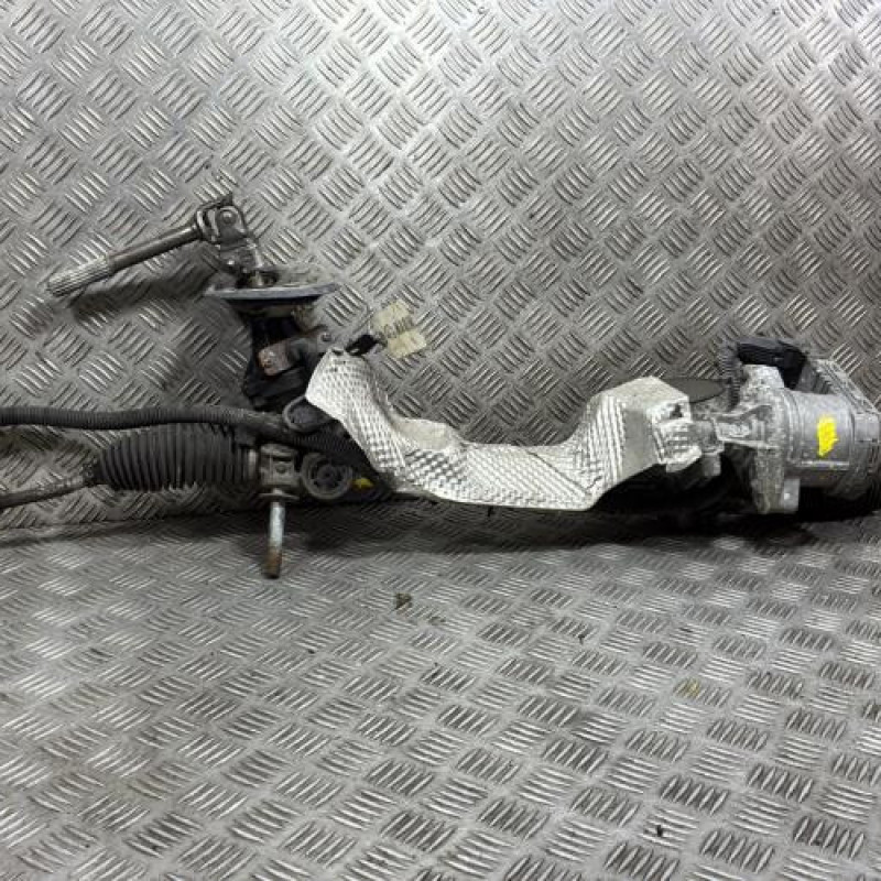 Cremaillere assistee PEUGEOT 308 2 Photo n°1